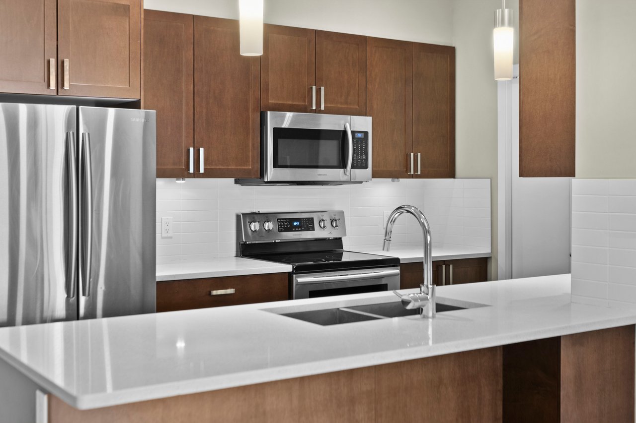 22 Auburn Bay Link SE Unit: 306