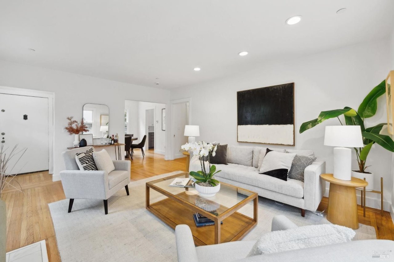 27 Rutherford Ave