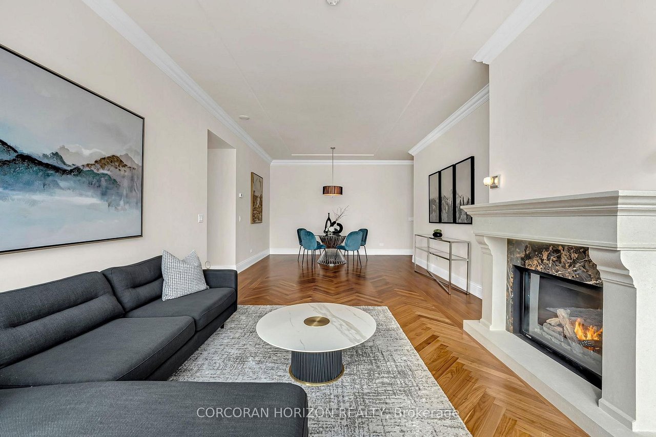 THE RITZ-CARLTON RESIDENCES FOR LEASE