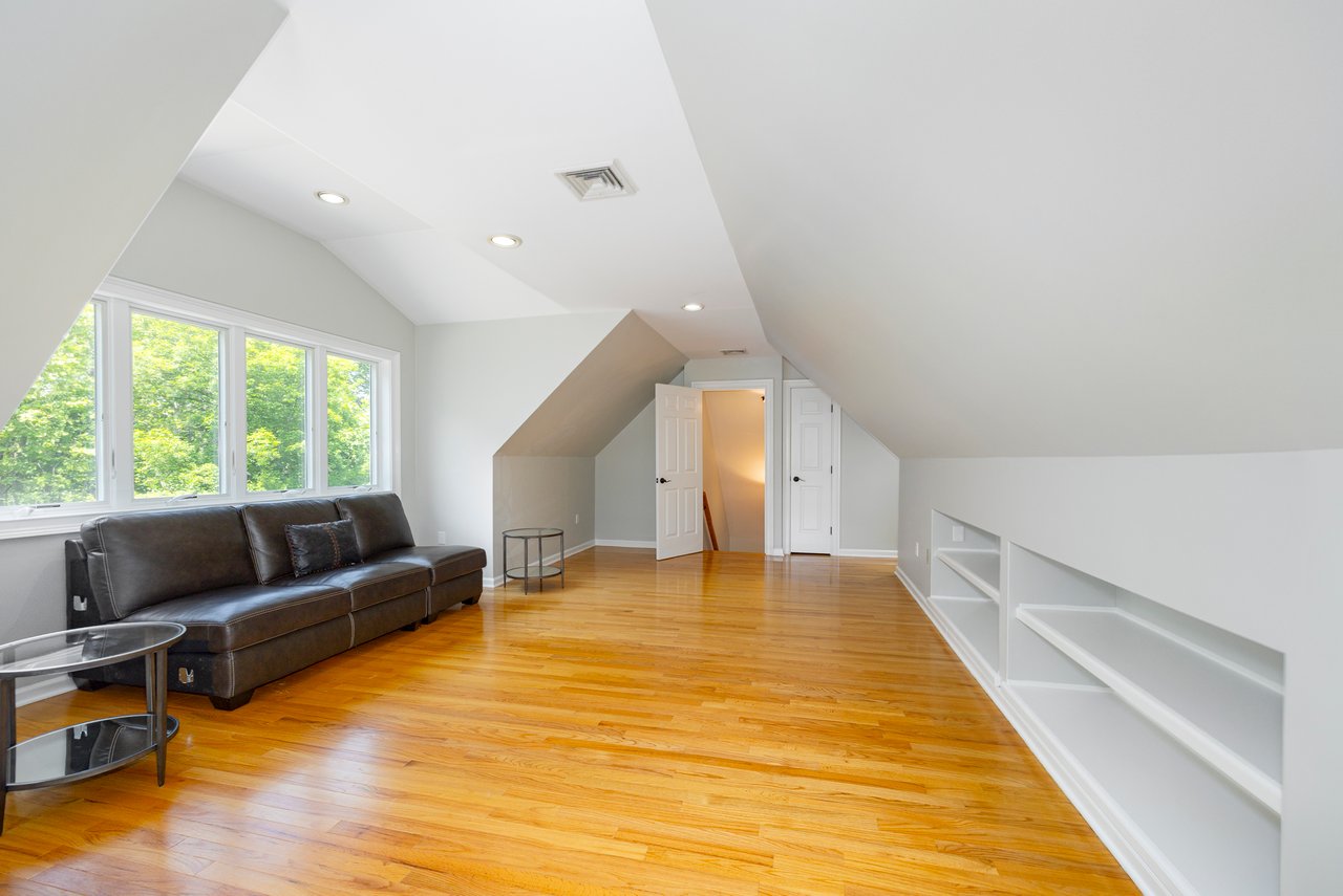31 Edward Road
