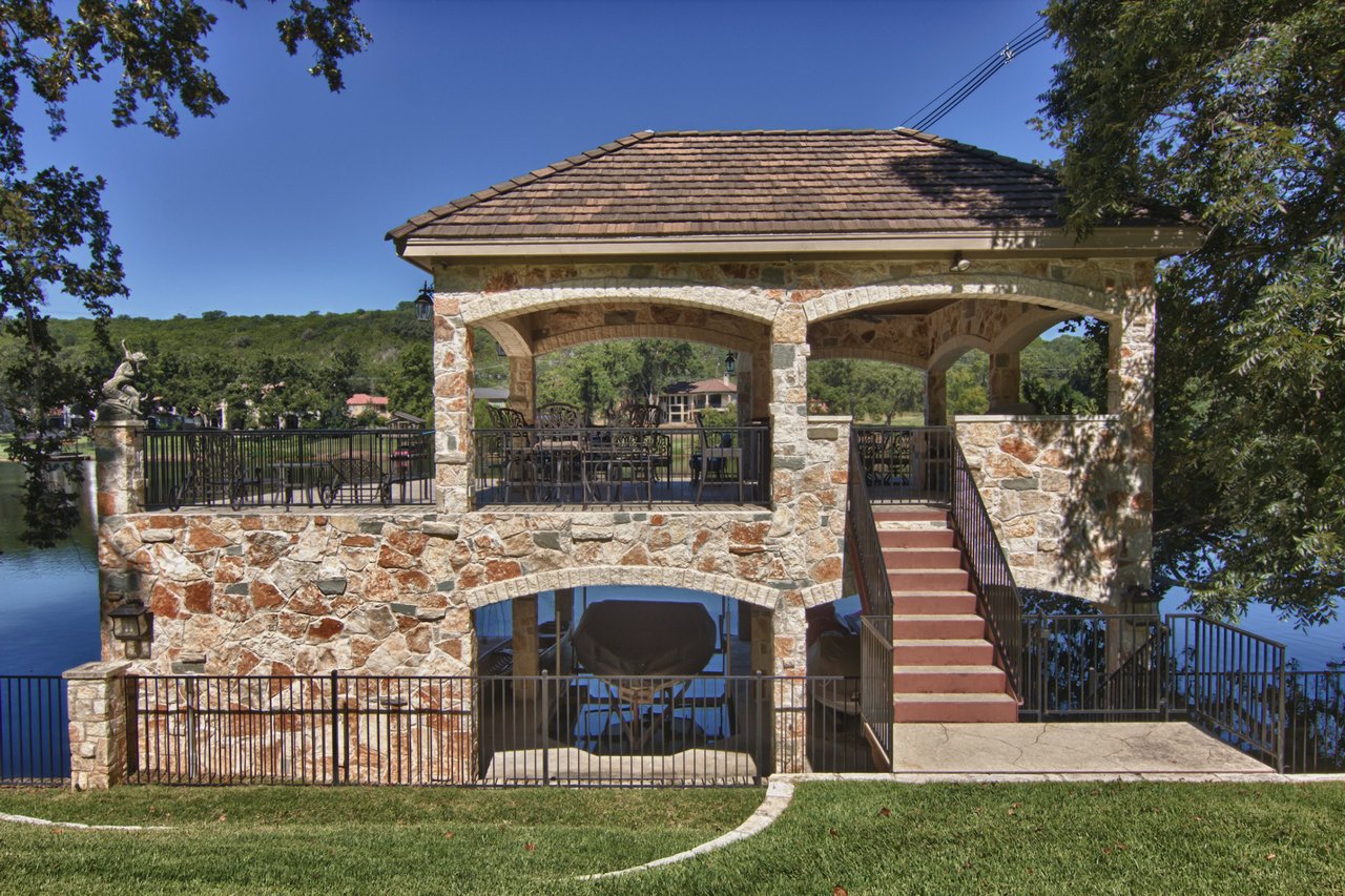 Edgewater Waterfront Estate