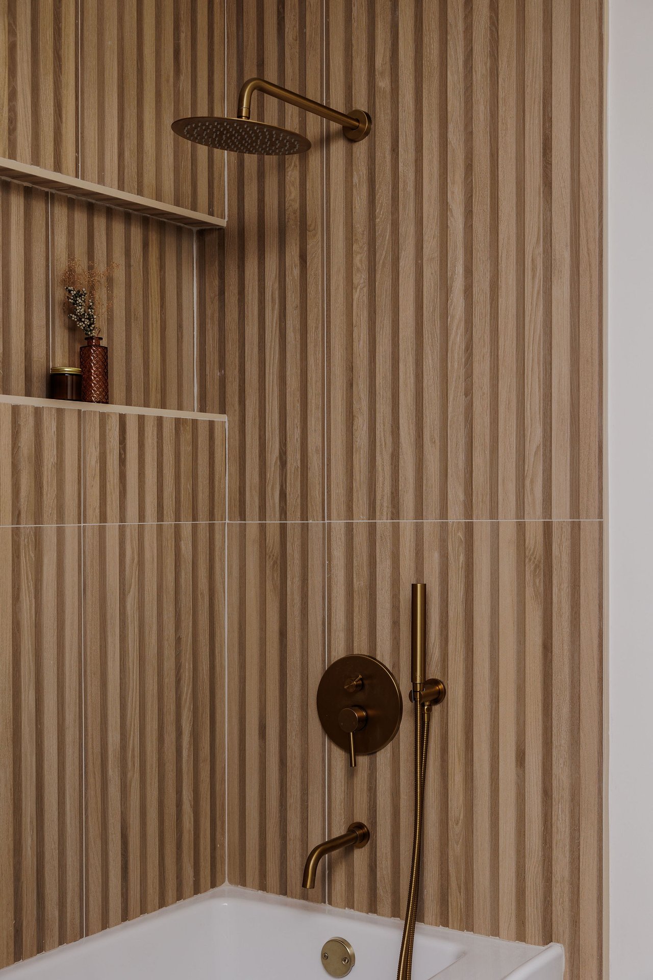 2210 Comburg Castle WAY