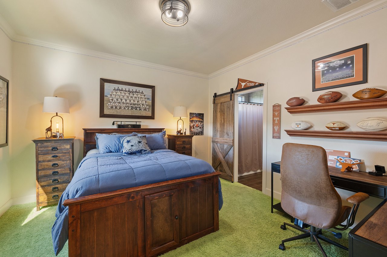 12802 Hacienda Ridge