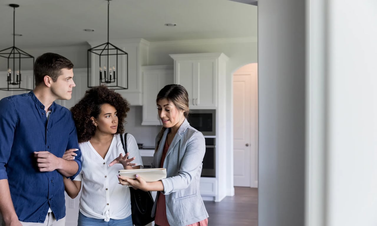 How Much Parking Is Enough? A Buyer’s Guide for Guests, Teens & Daily Life