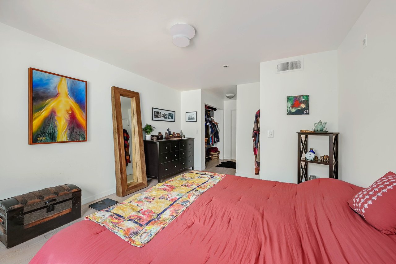 845 Brooks Ave. #1