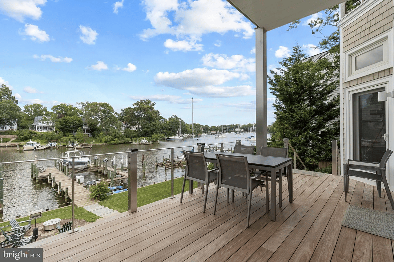 145 Spa Dr