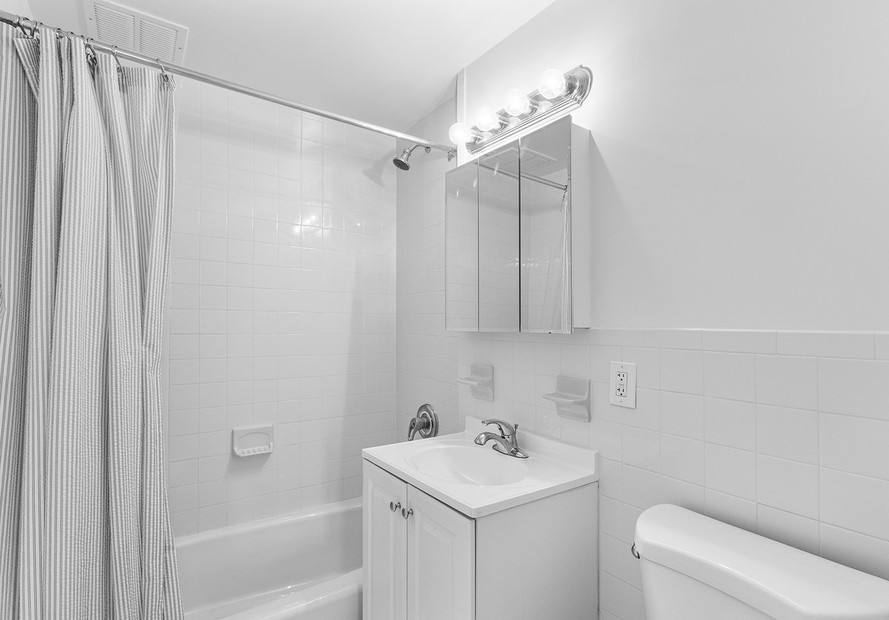 200 East 81st Street