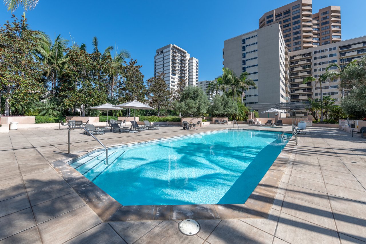 10490 Wilshire Blvd #1705