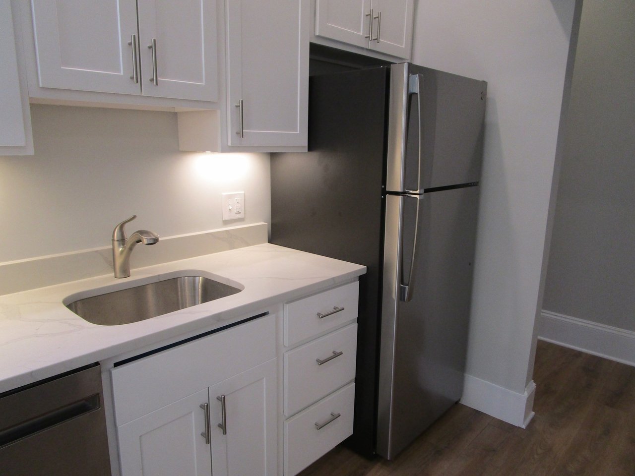 24 Peterborough St #12