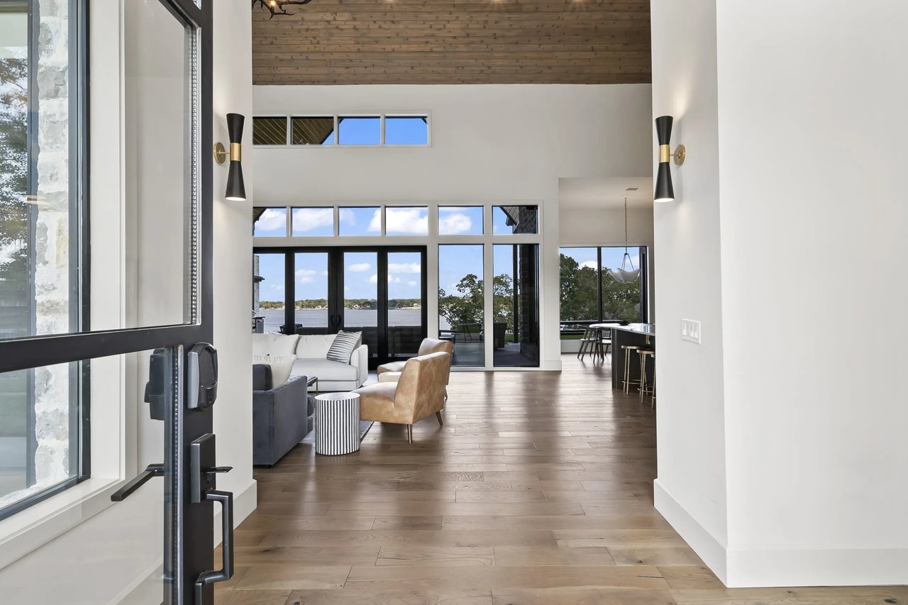 The Place to Stay at Grand Lake: Modern & Moody on Monkey Island - Wyatt Poindexter - The Agency