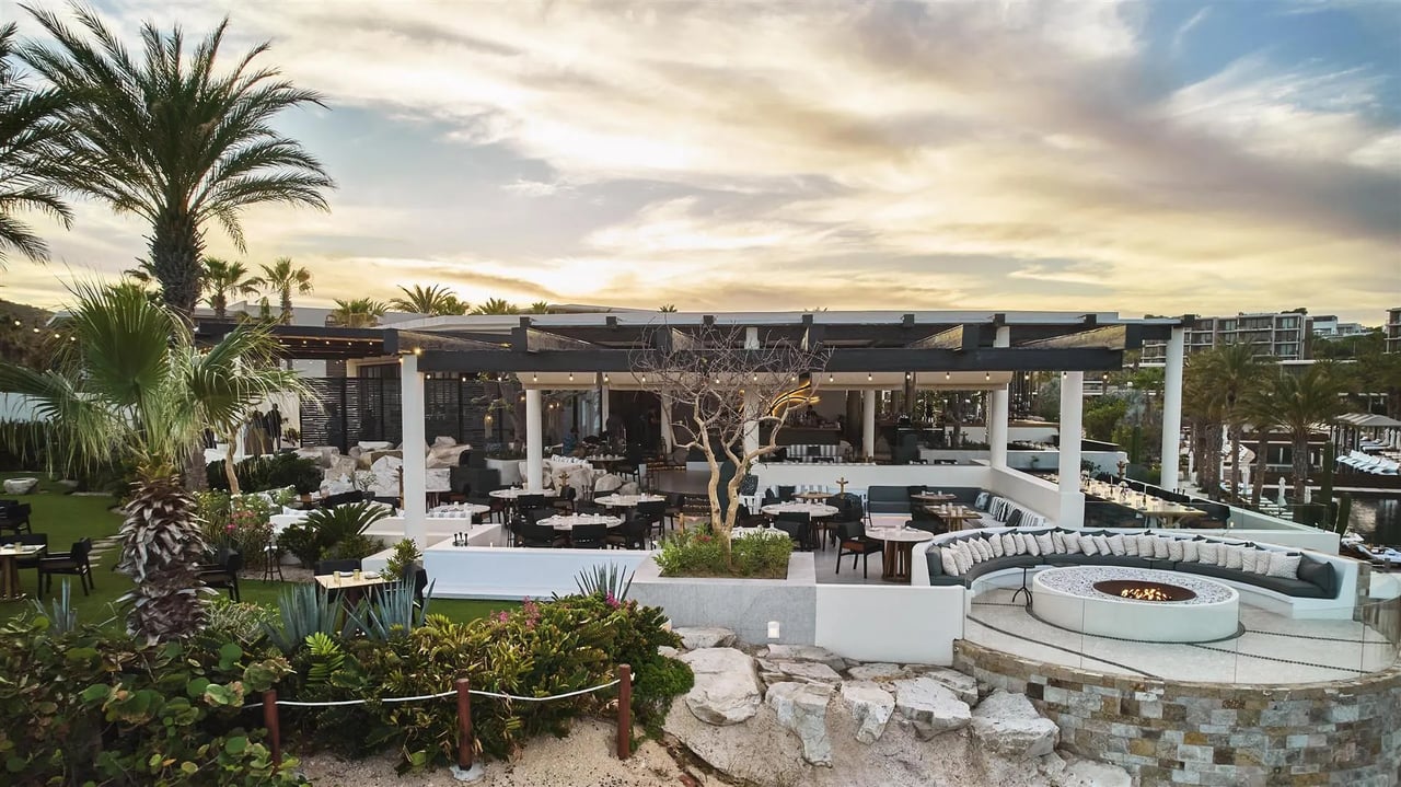 Homes, condos, and villas in Chileno Bay versus Palmilla for buyers comparing ownership styles and property types