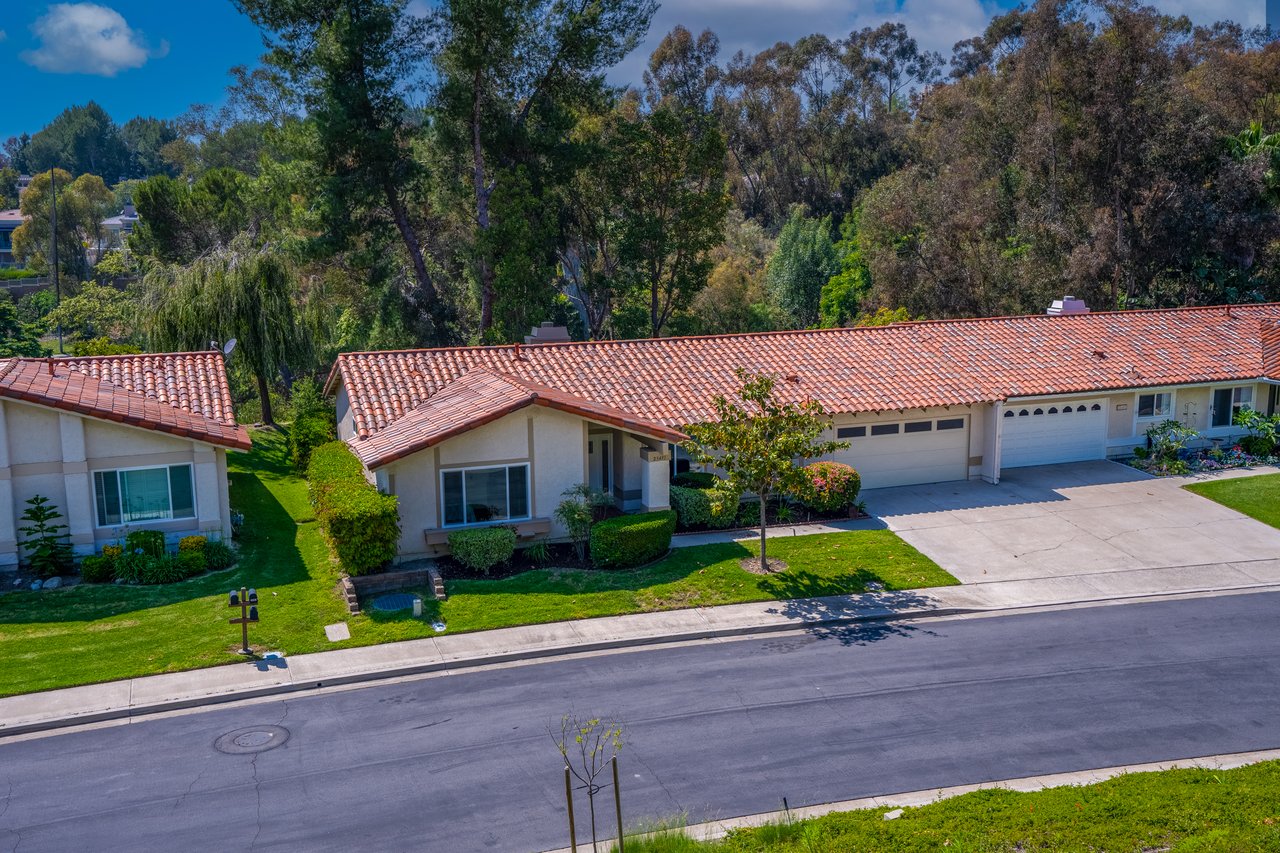 23491 Via Murillo l Buyer Representation