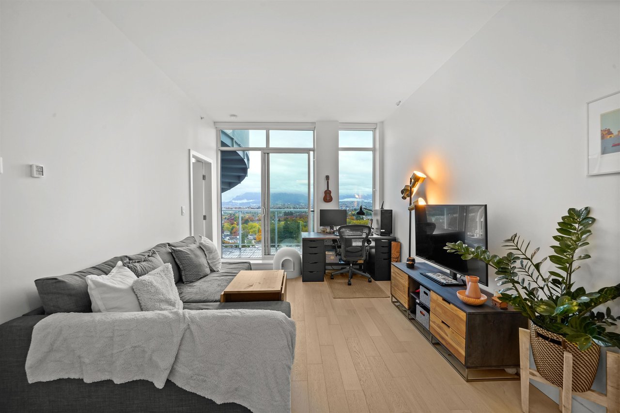 PH1-2221 E 30th Avenue, Vancouver