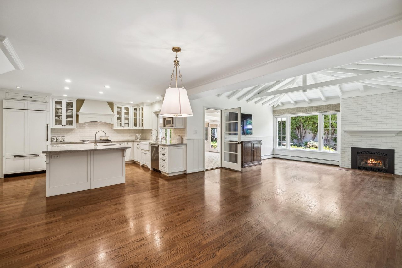 1714 Sweetbriar Drive
