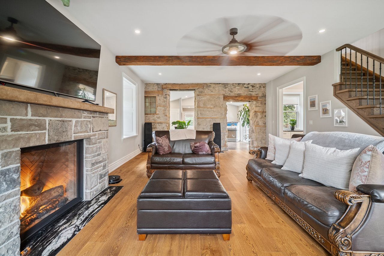 Extraordinary Equestrian Estate