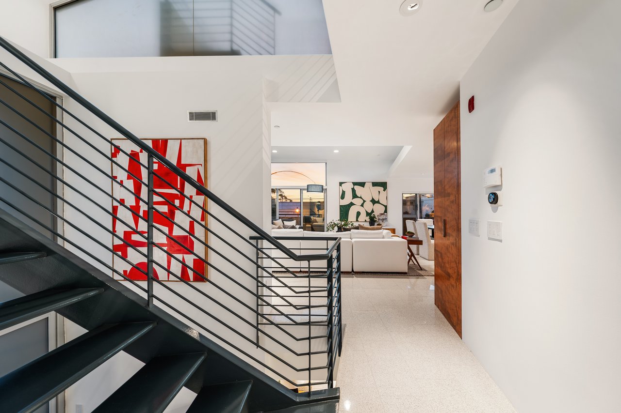 235 Ocean Park Blvd #1