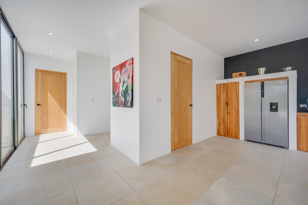 Finca Hermosa | Modern 3BR Luxury Villa with Infinity Pool in Exclusive Finca Panama Community