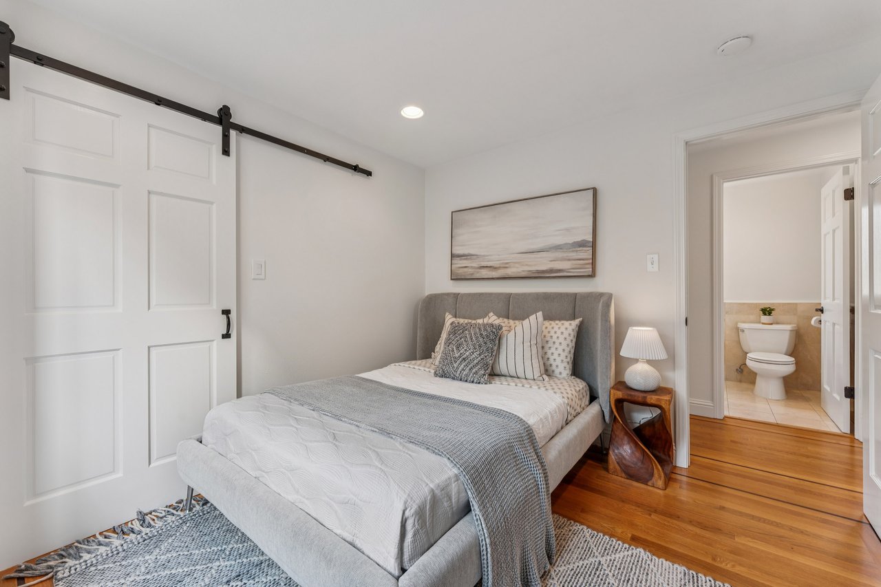 688 57th St, Oakland, CA