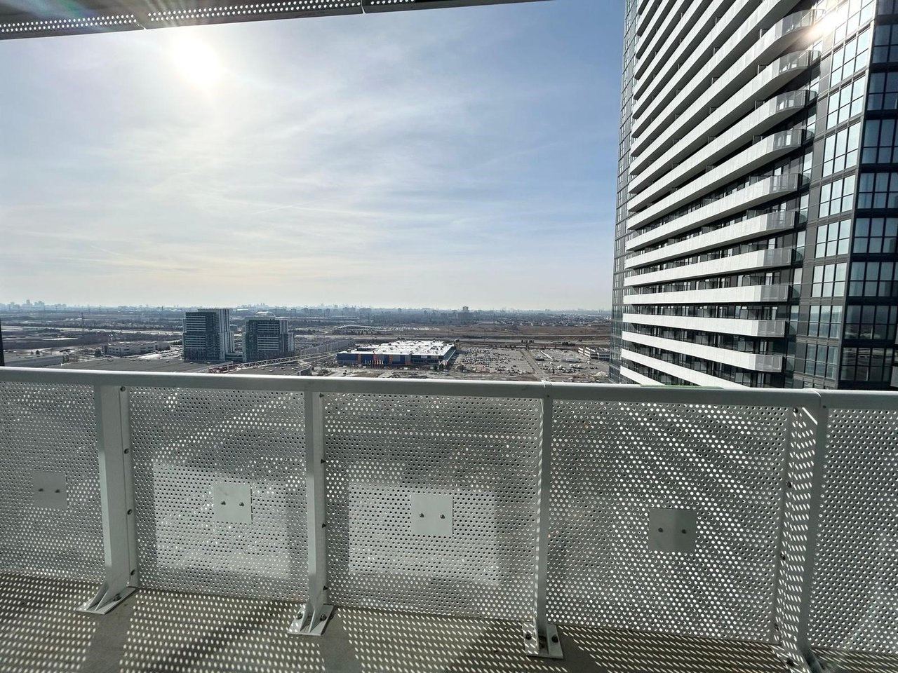 225 Commerce St Unit: 2603