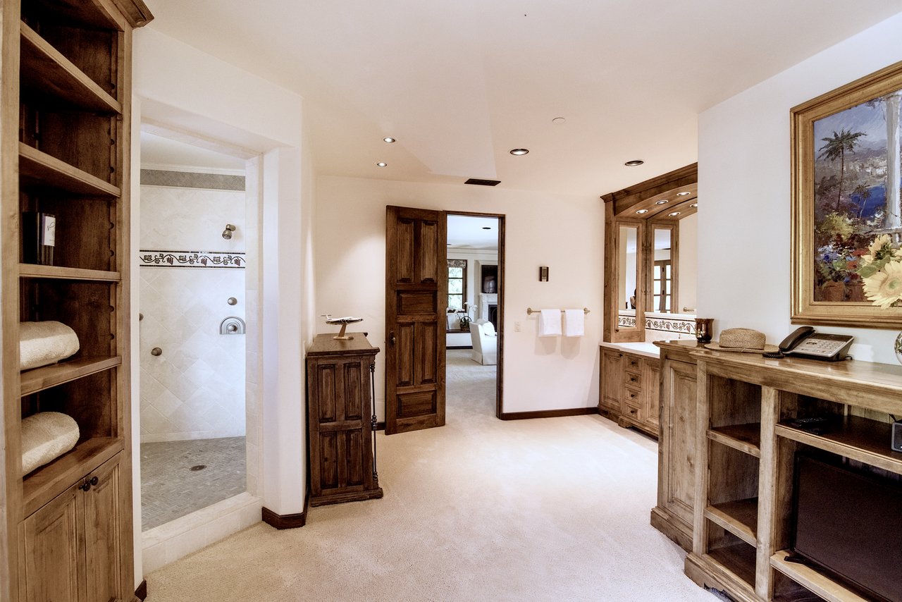 2667 Via De Los Ranchos Road