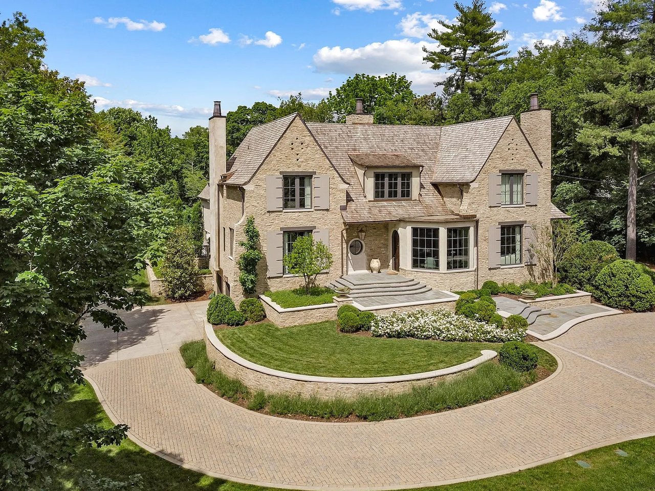 200 Jackson Blvd