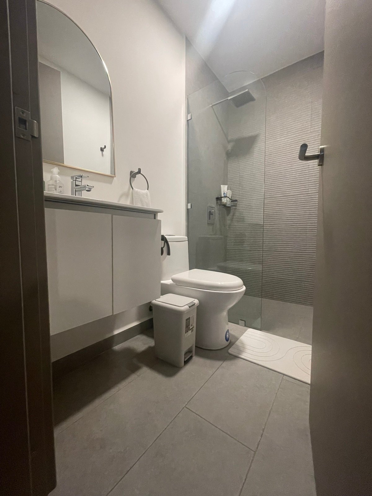Dual Balcony City Apartment, Sabana and Rohrmoser, San Jose