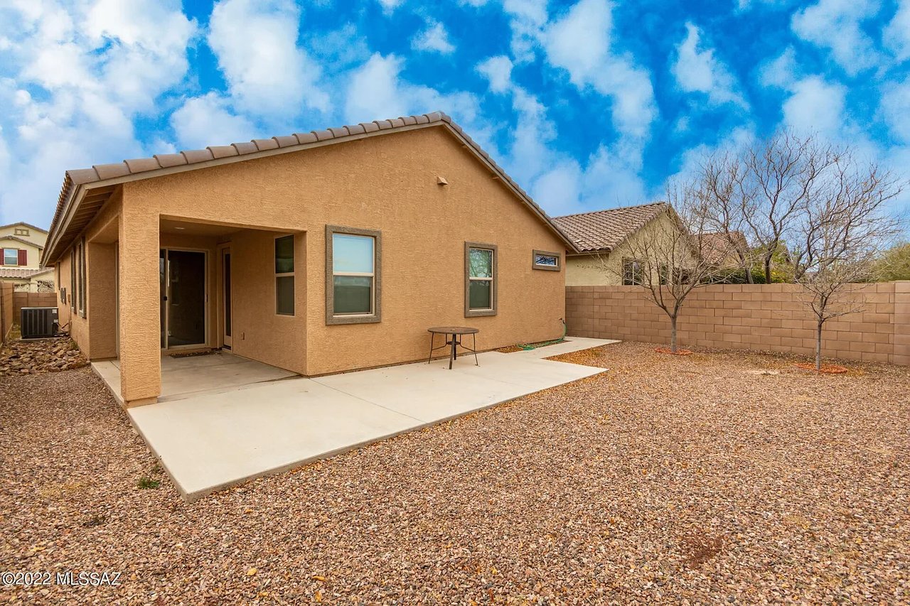 11421 E Squash Blossom Loop