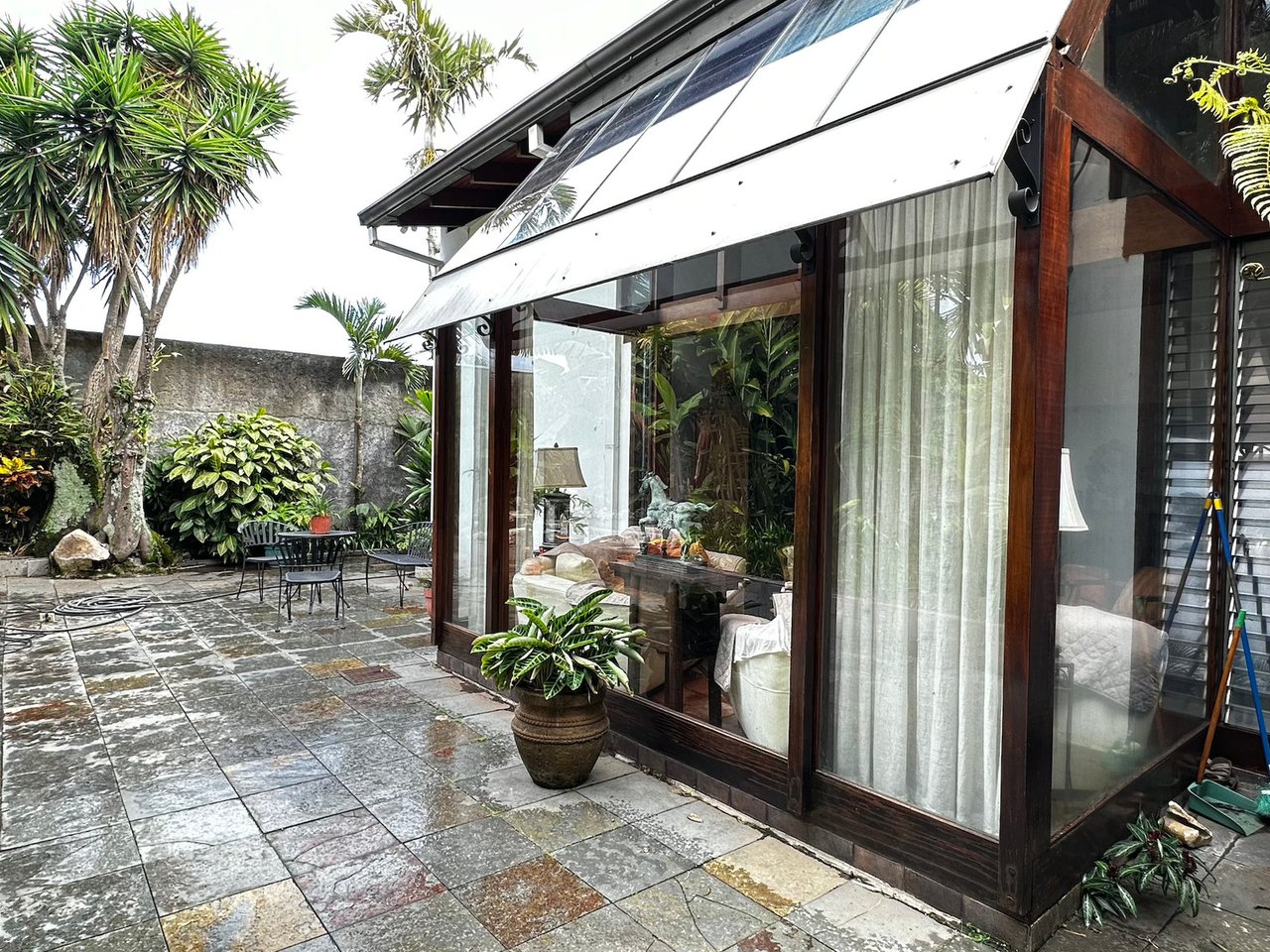 Artisan Colonial Family Home, Curridabat, San Jose