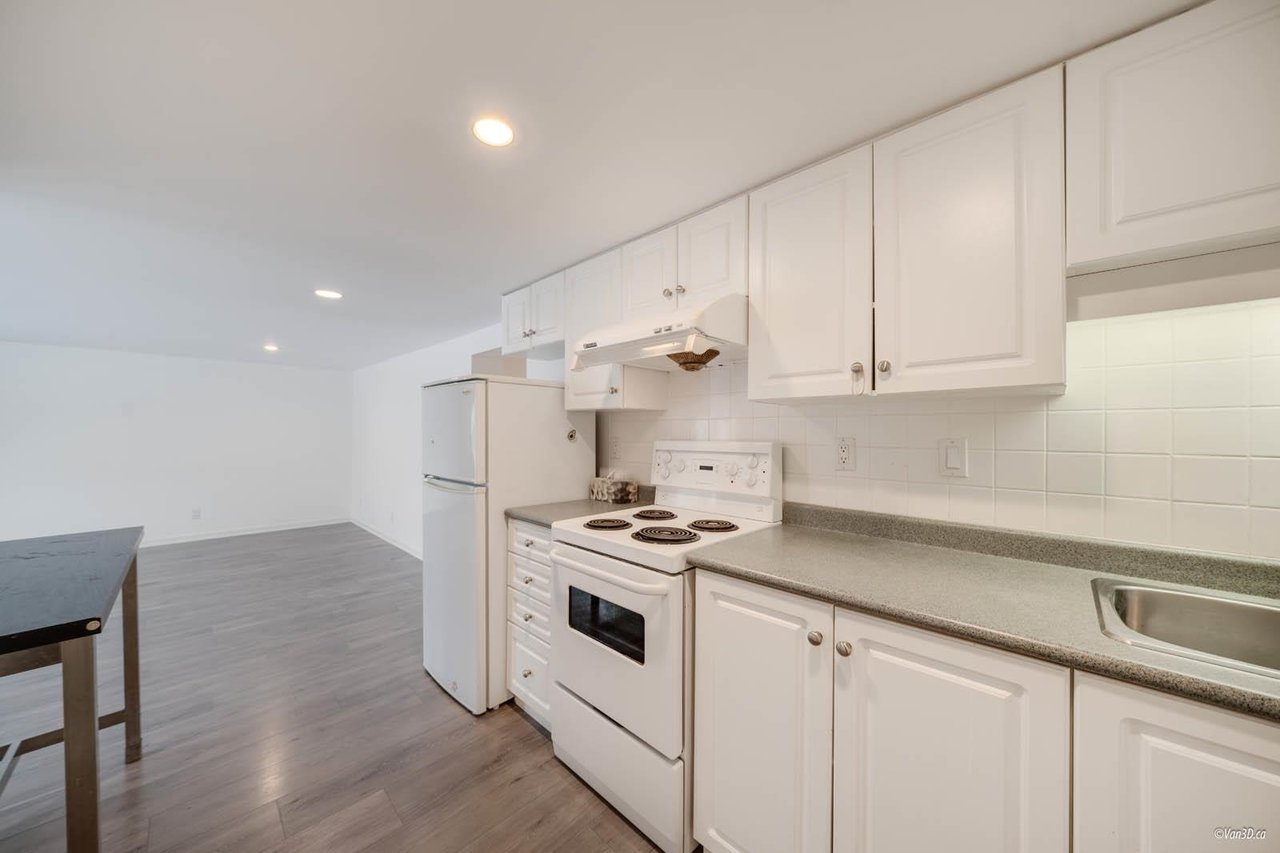 3650 W King Edward Ave