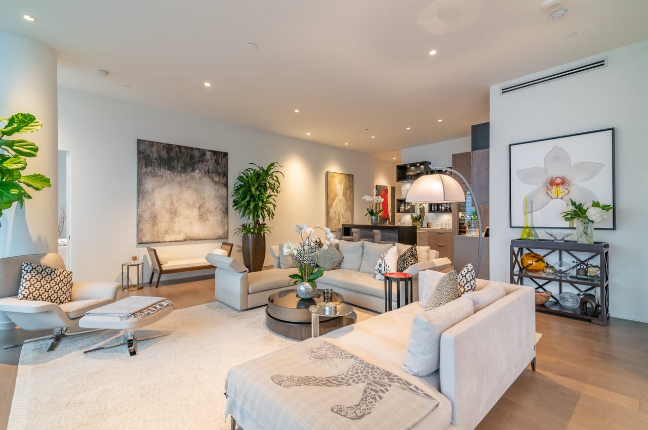 280 Golden Gate Point PH 2