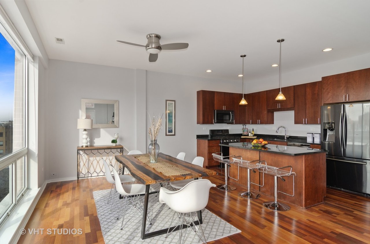 1825 N Winnebago Avenue # 403