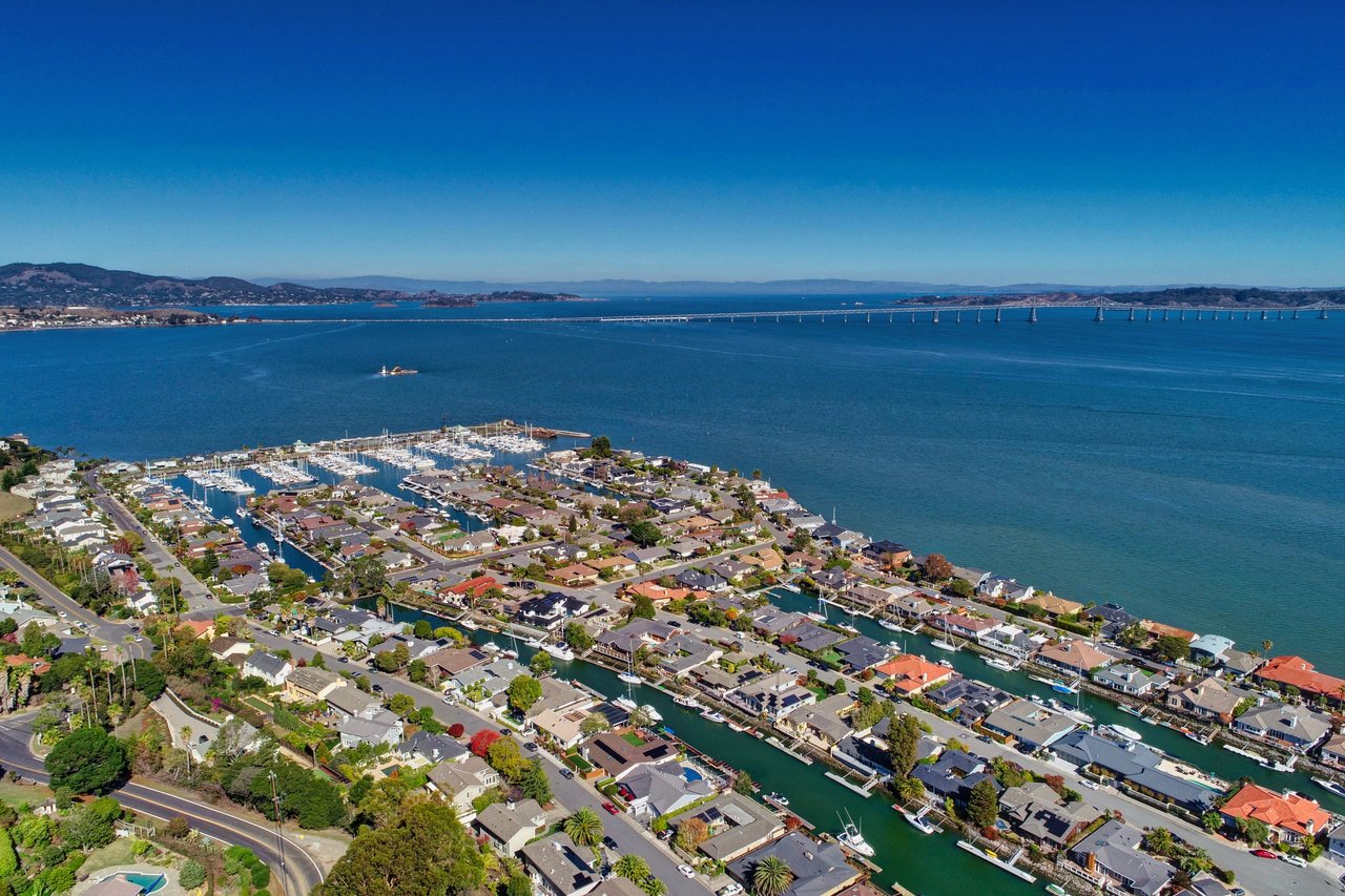 Newly Remodeled Home with Bay Views 
