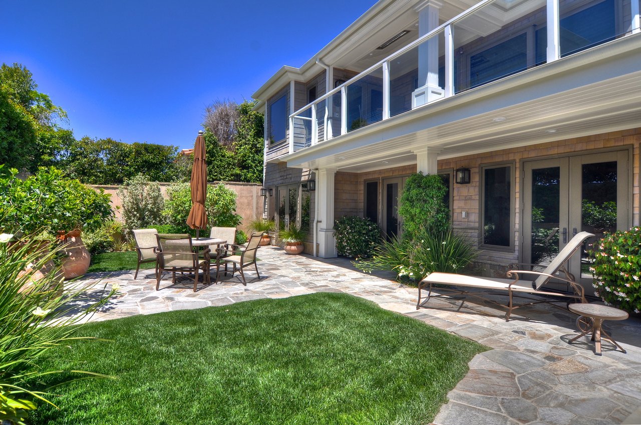 8 N Encino