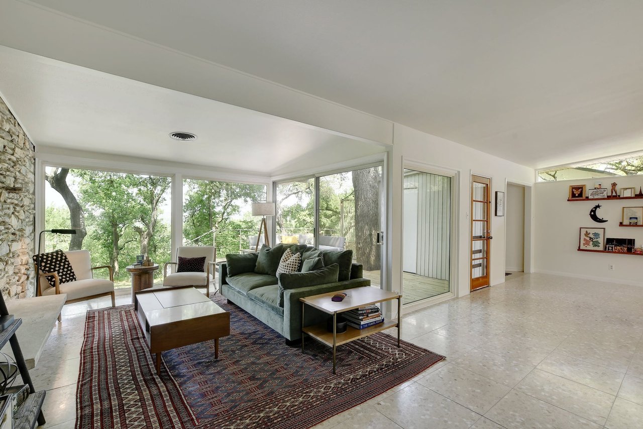 2305 Westworth Cir, Austin, Texas 78704