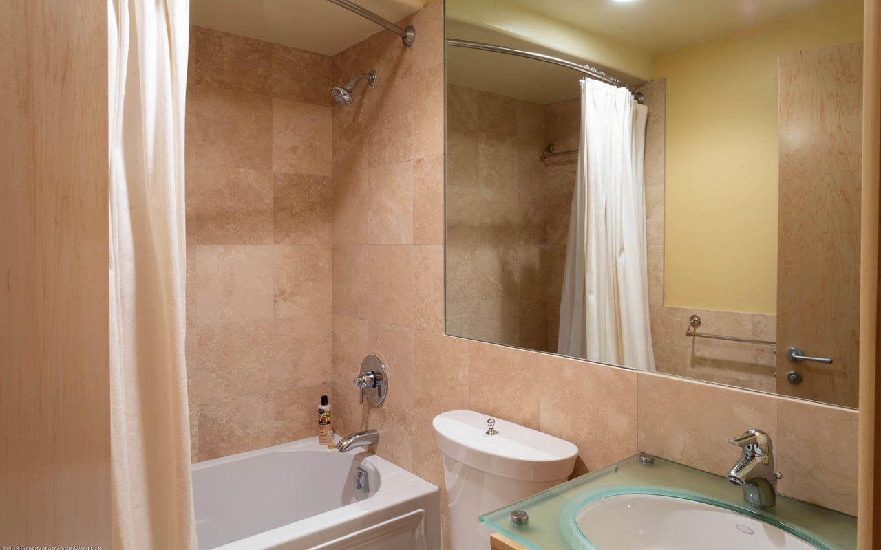 1501 Maroon Creek Rd, #8
