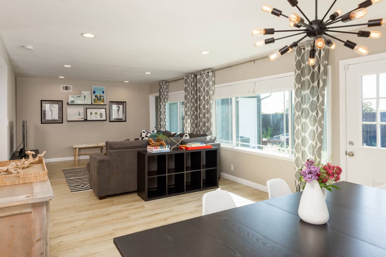 Fantastic 4 Bedroom in super hot Hawthorne