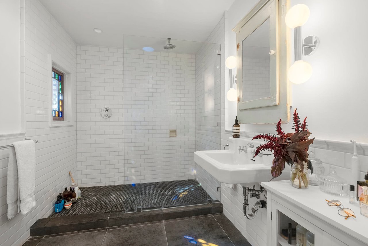 Craftsman Sanctuary in Silver Lake