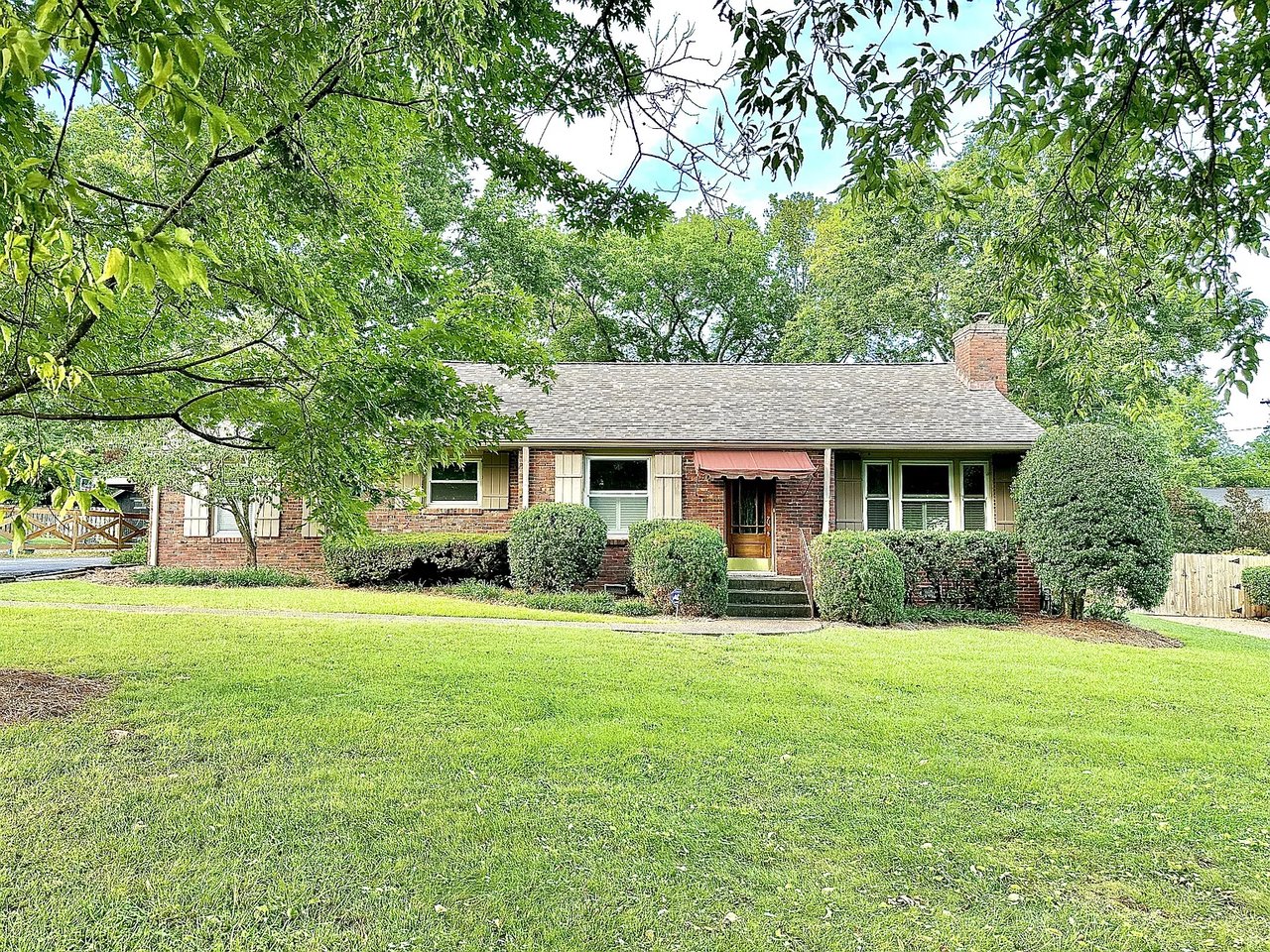 108 Keyway Dr