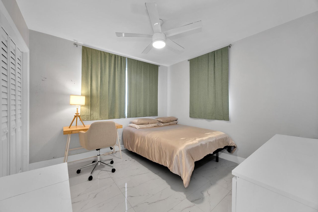 Calling All Investors - Pinecrest Duplex For Sale