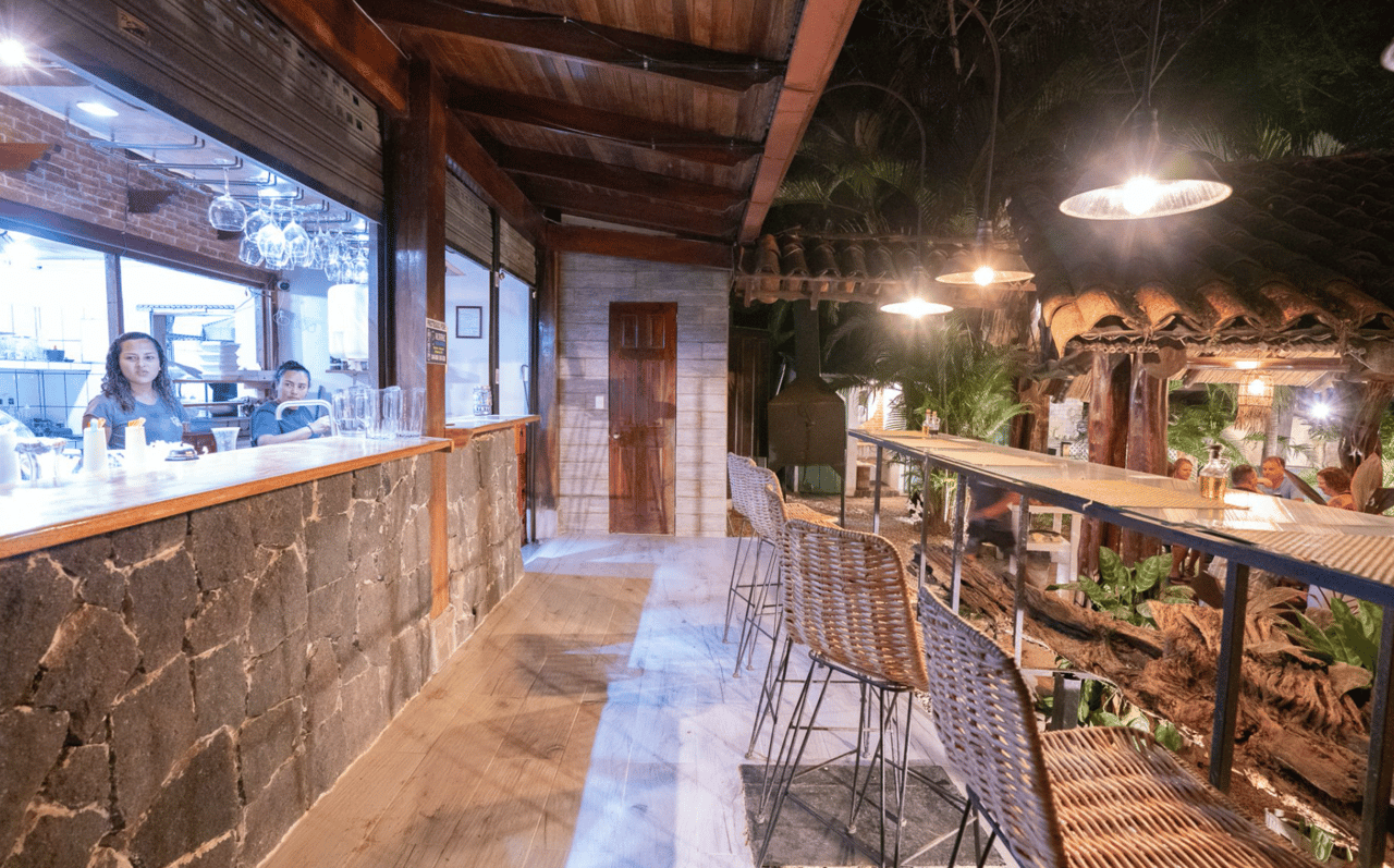 El Huerto Restaurant And Cabinas - Premier Investment