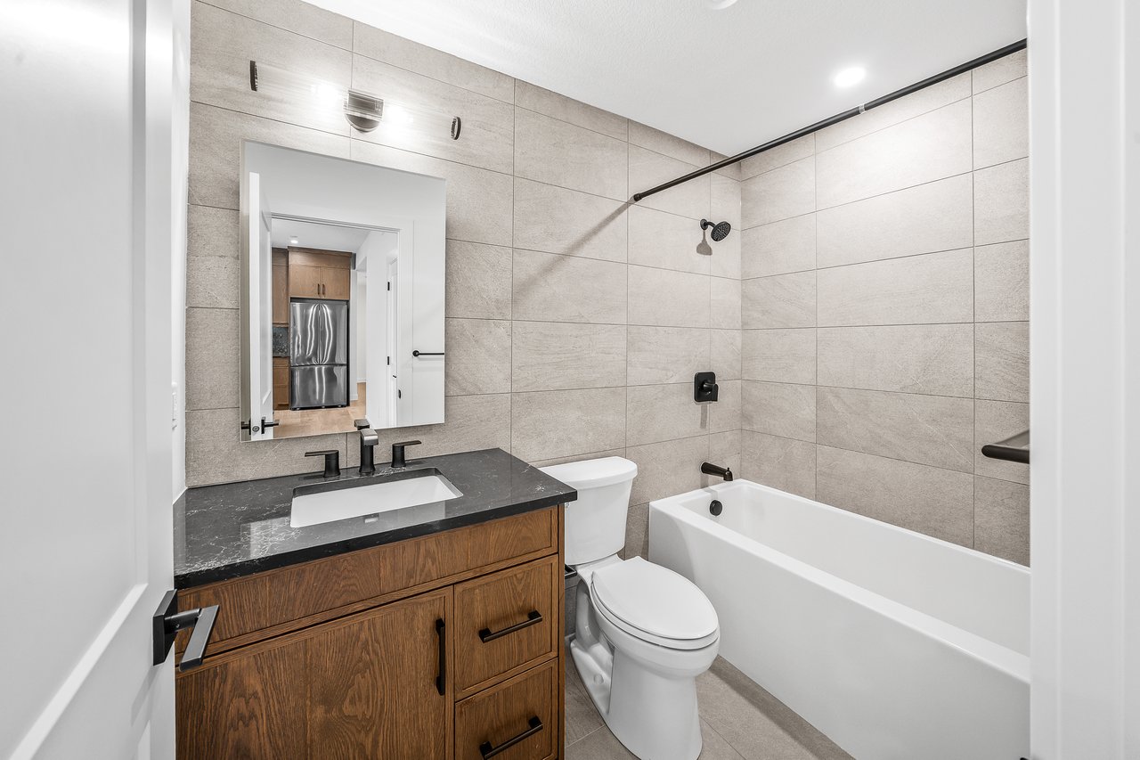 204 - 10 Cascade Ridge