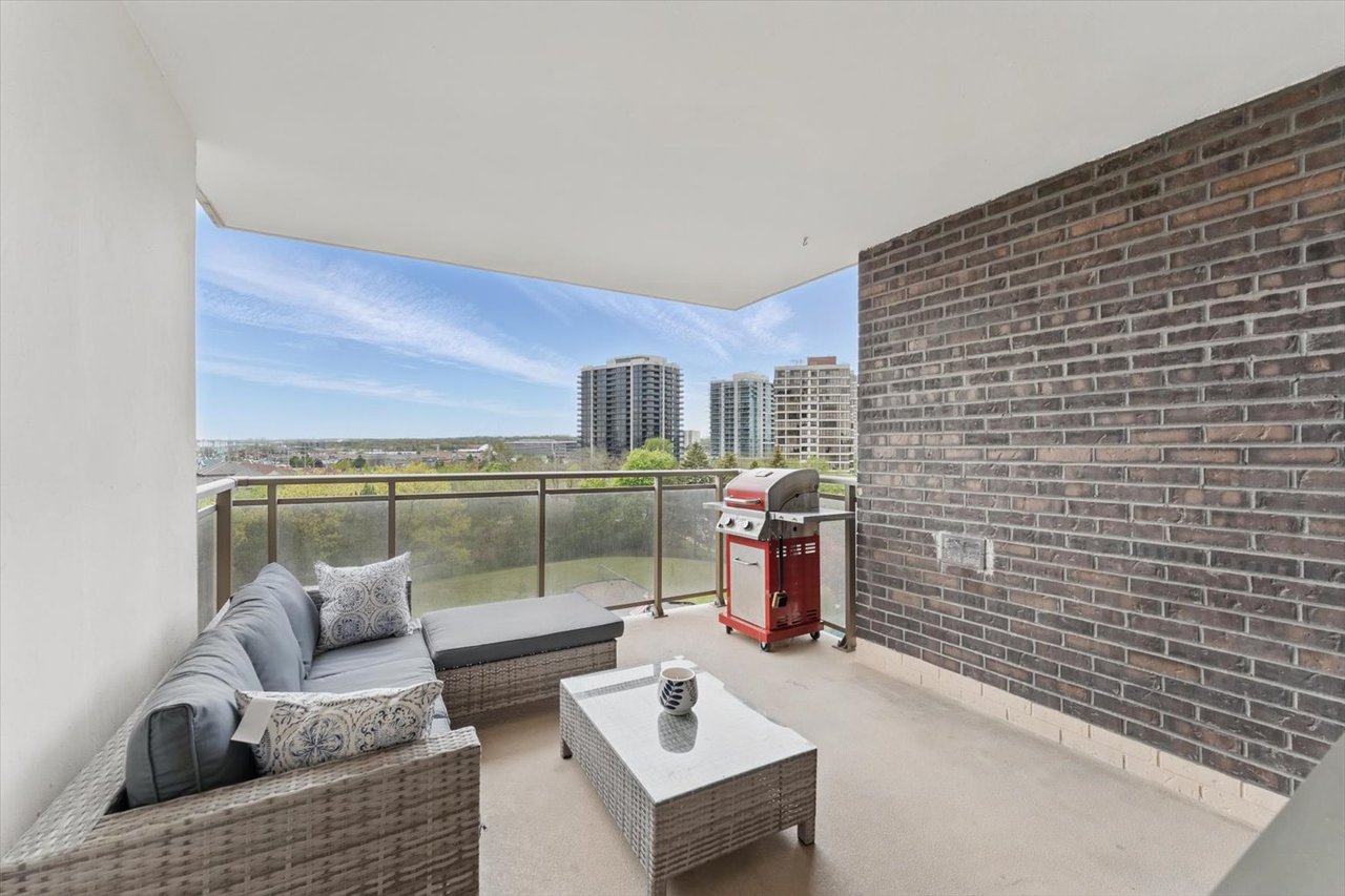 966 Inverhouse Dr 709