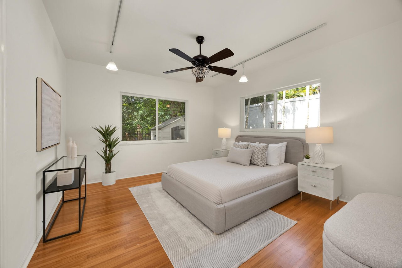 Coral Gables Corner Charmer