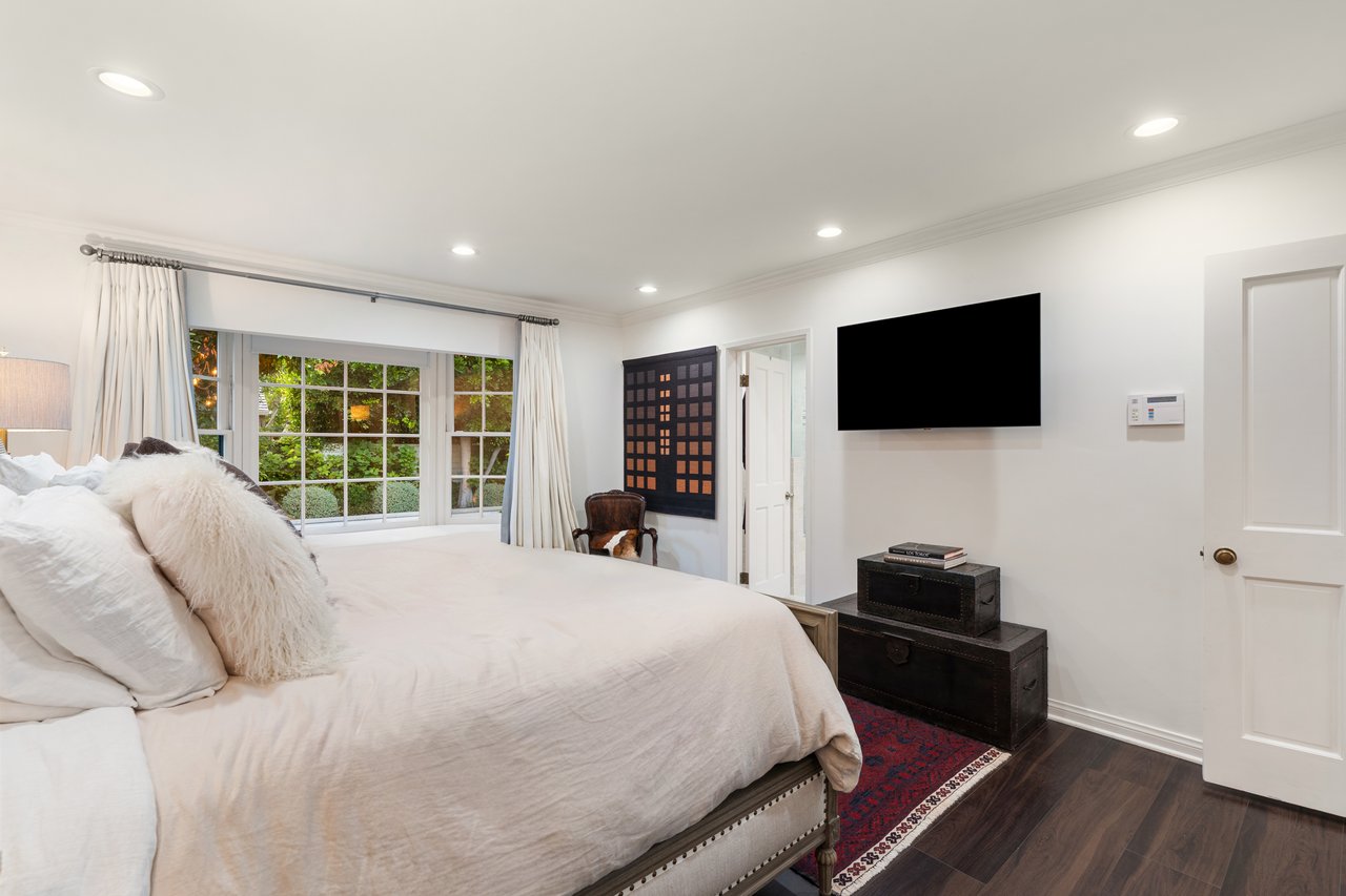 13109 Valley Vista Blvd, Studio City