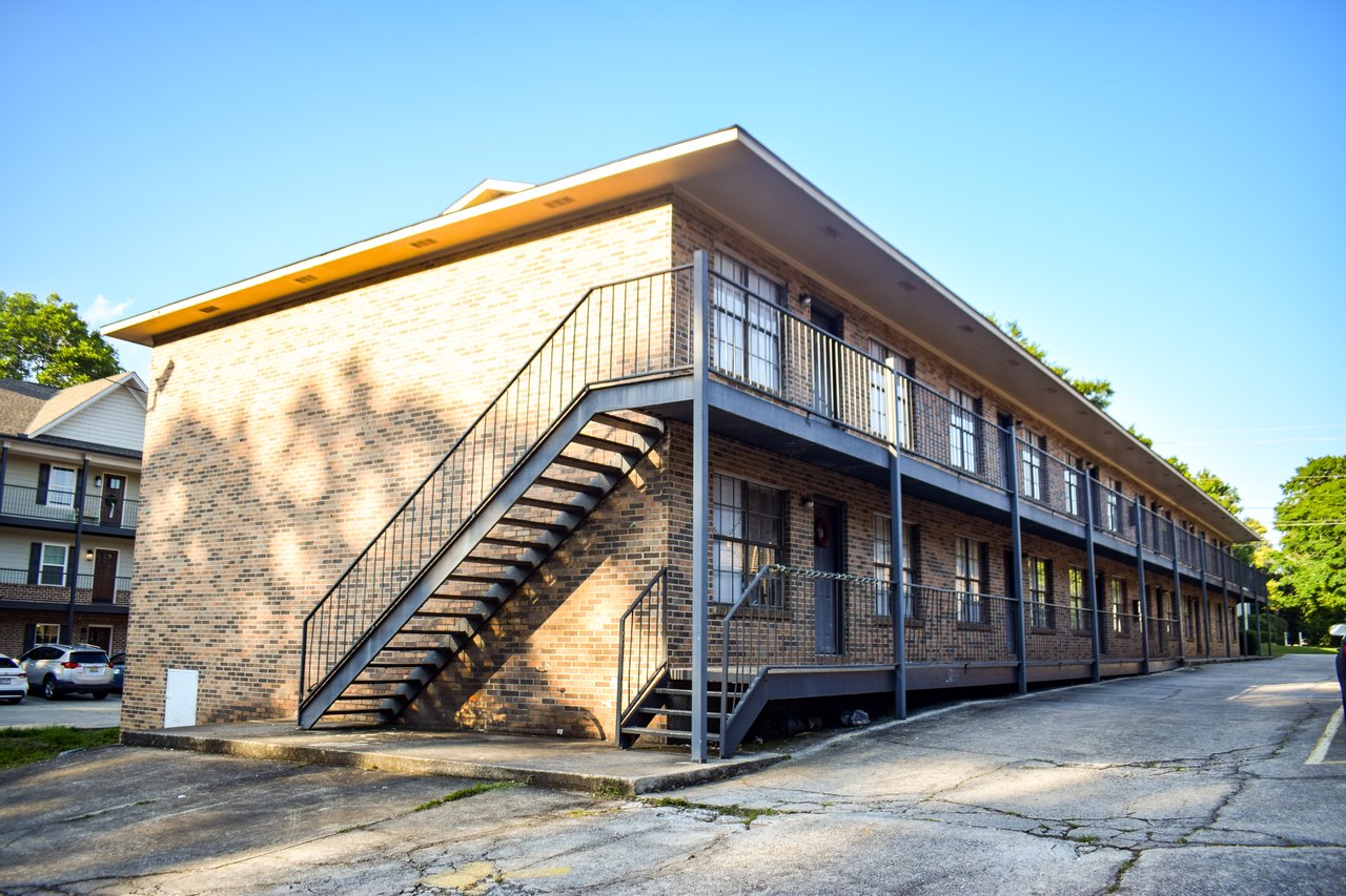 313 N Ross