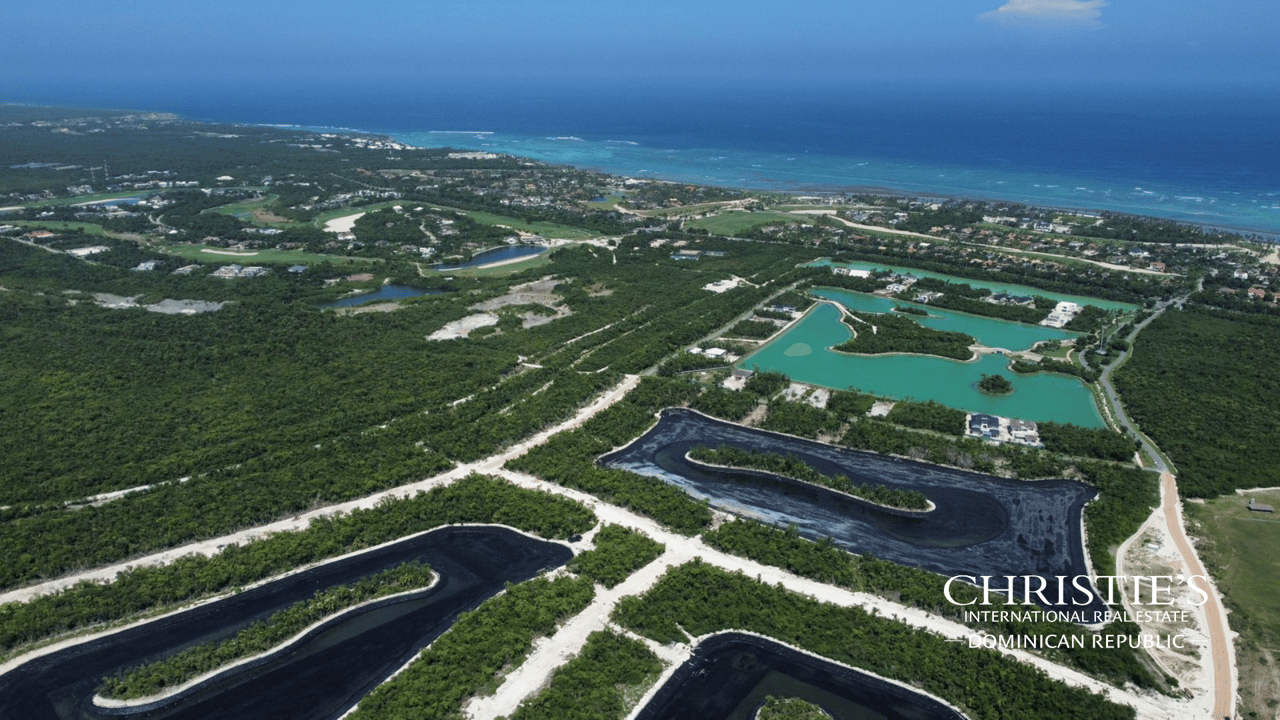 Build Your Waterfront Oasis – Lakefront Land in Punta Cana Resort & Club