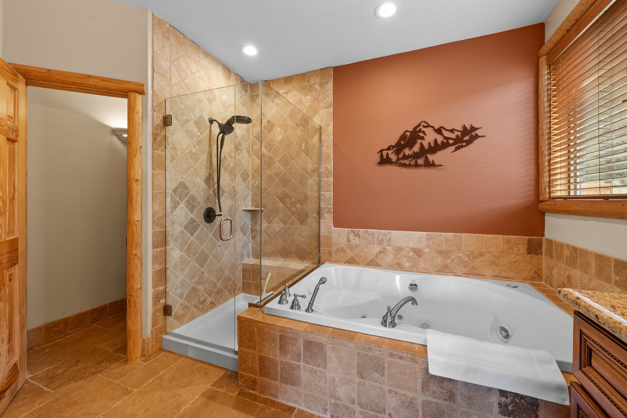 42539 Bear Loop N