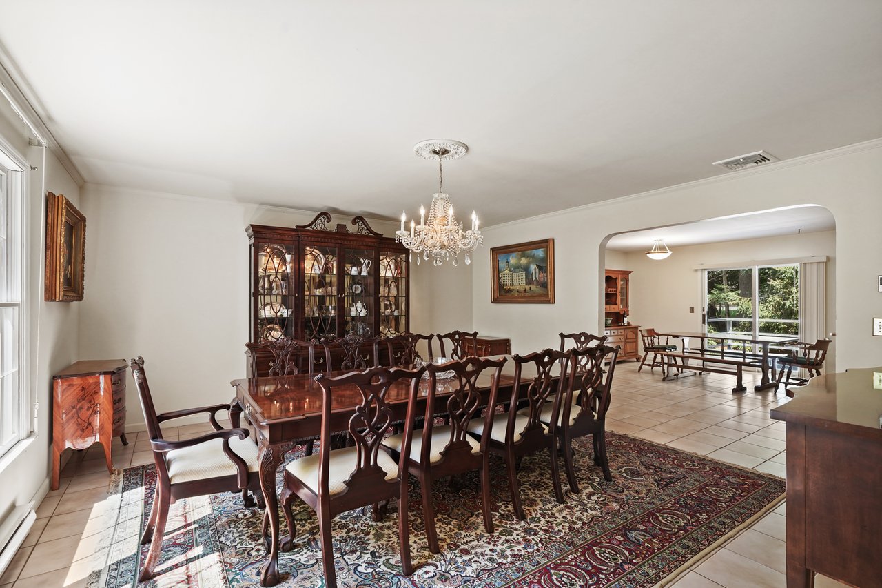 9 Upland Court