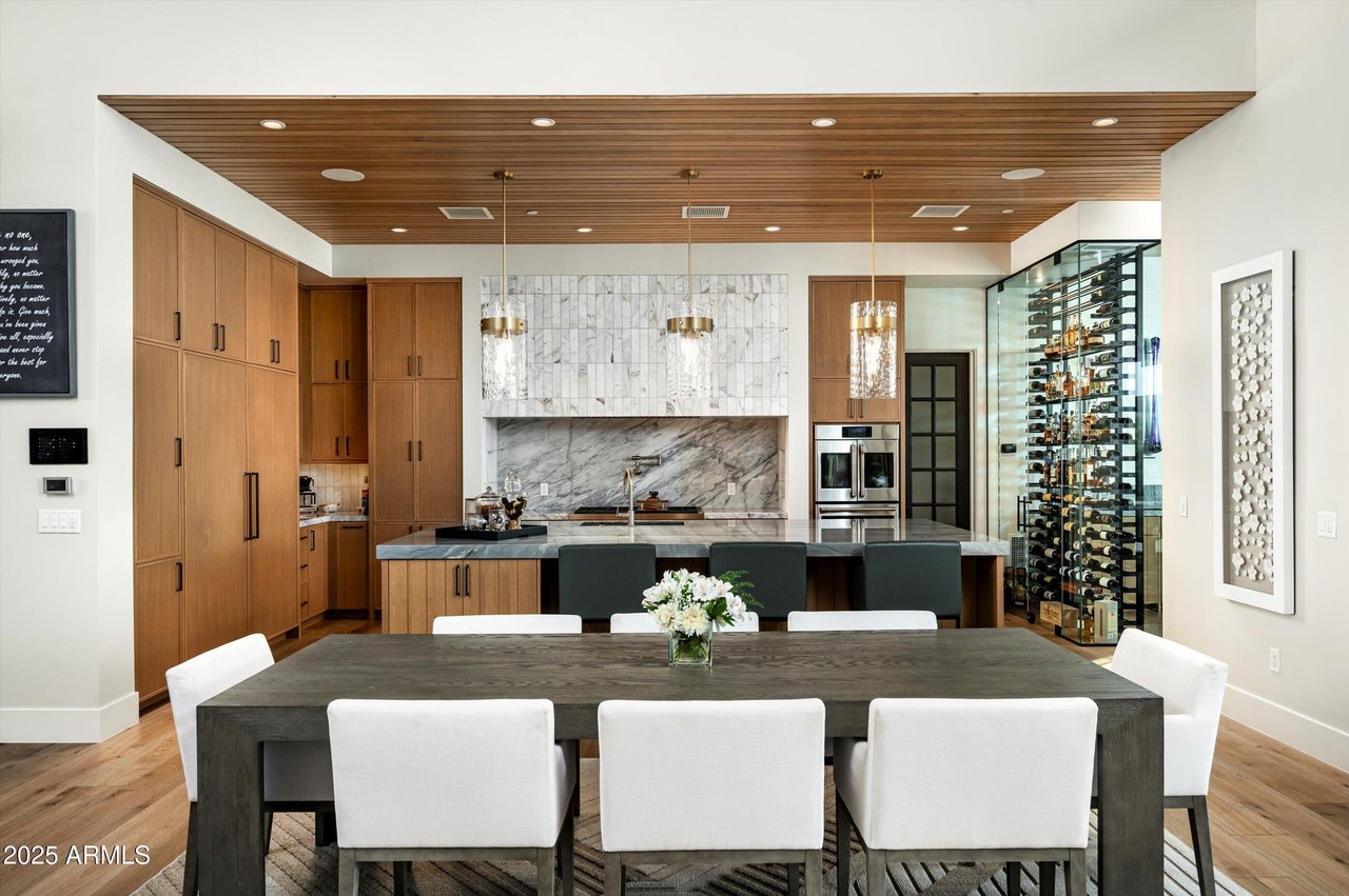 8328 E WHISPER ROCK TRL