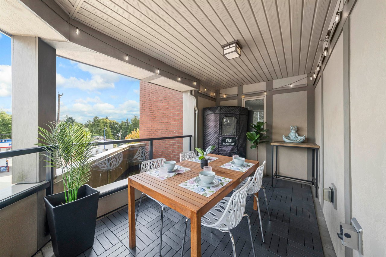 201-5688 Hastings Street, Burnaby